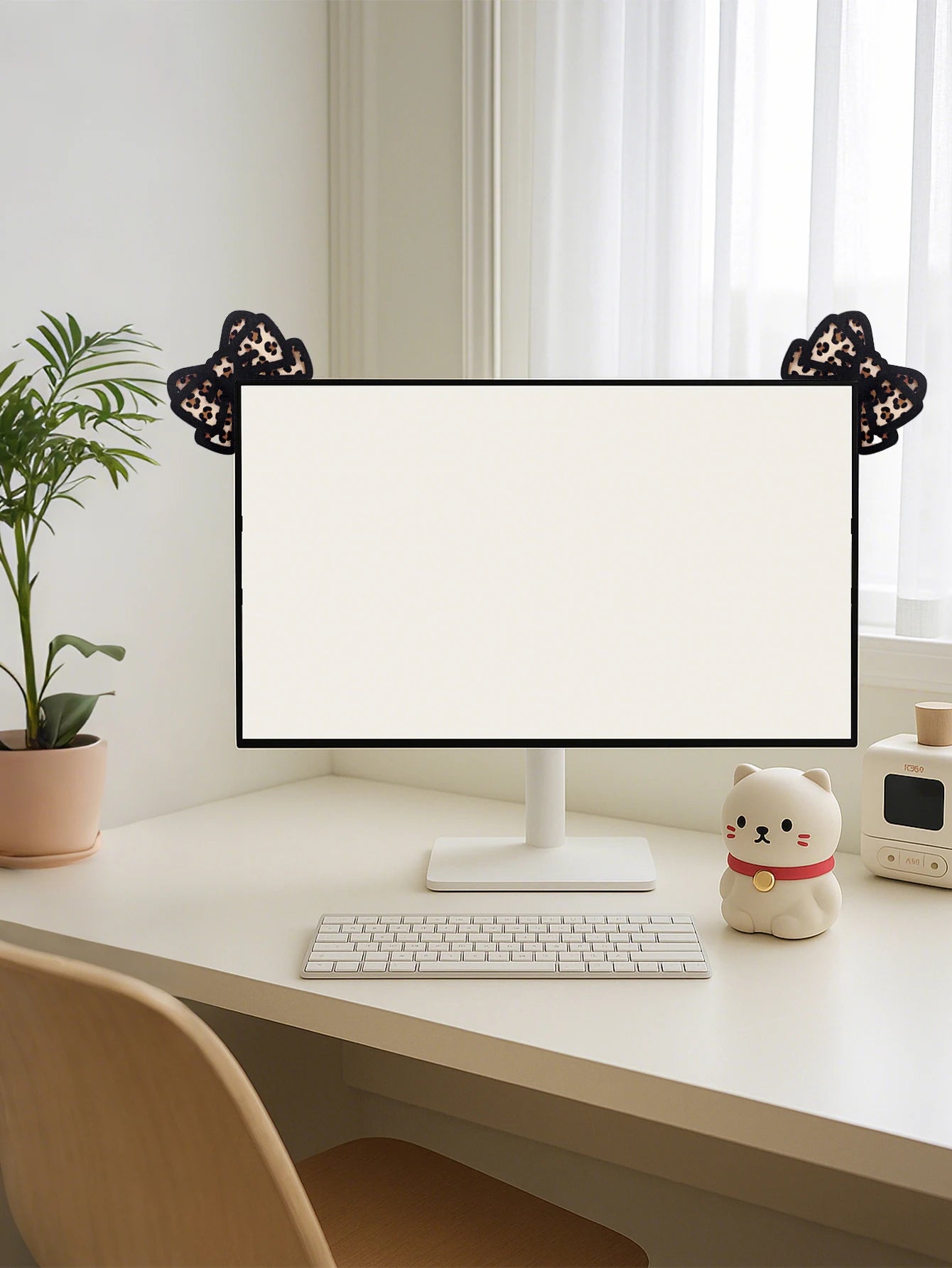 Bow Monitor Decor (Pink & Brown)
